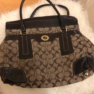 Coach shoulder bag